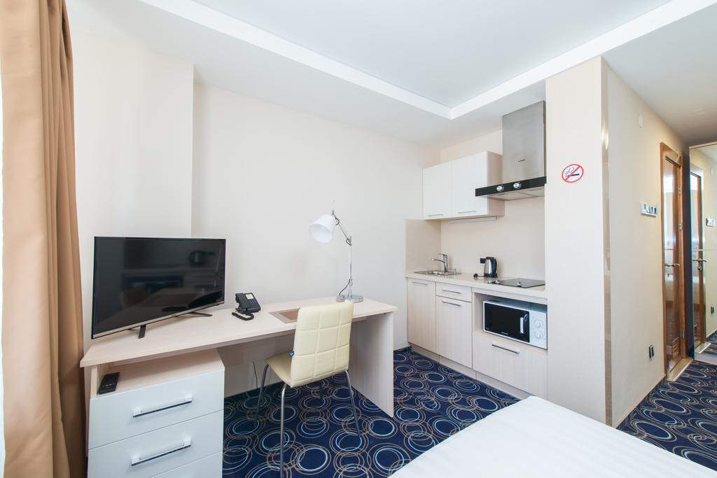 Apart Hotel 92/2 Karagandy Eksteriør billede